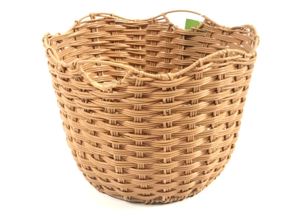Curated Woven PE Resin Storage Basket with Scalloped Rim and Fixed Handles
